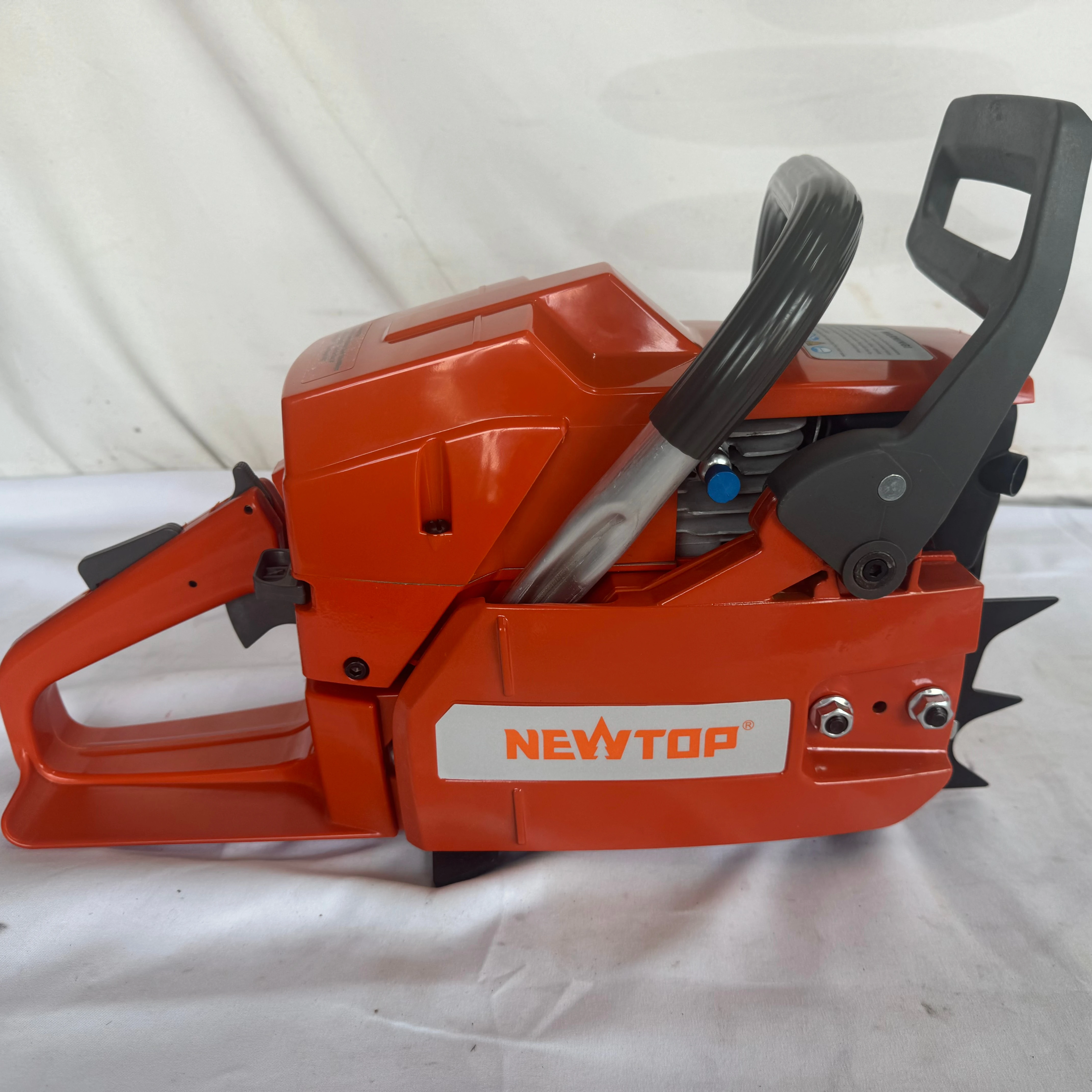 Motosserra Hus272 72,5cc Para O Mercado Do Brasil Com Carburador Walbro 3.6KW Profissional
Motosserra Hus272 72,5cc Para O Mercado Do Brasil Com Carburador Walbro 3.6KW Profissional