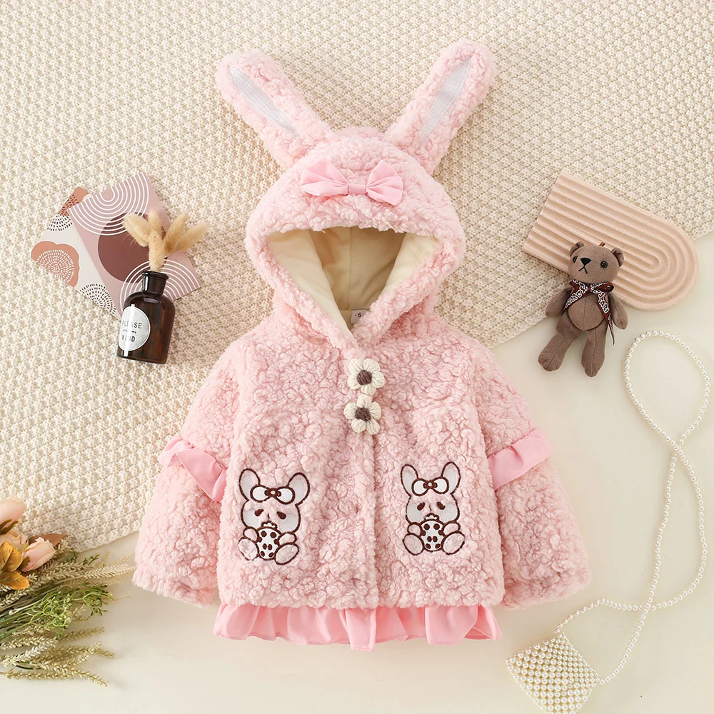 Розовое пушистое пальто для маленьких девочек с бантом, мультяшная вышивка, толстовка с заячьими ушками, теплый наряд для зимних прогулок, фотосессия
Розовое пушистое пальто для маленьких девочек с бантом, мультяшная вышивка, толстовка с заячьими ушками, теплый наряд для зимних прогулок, фотосессия
