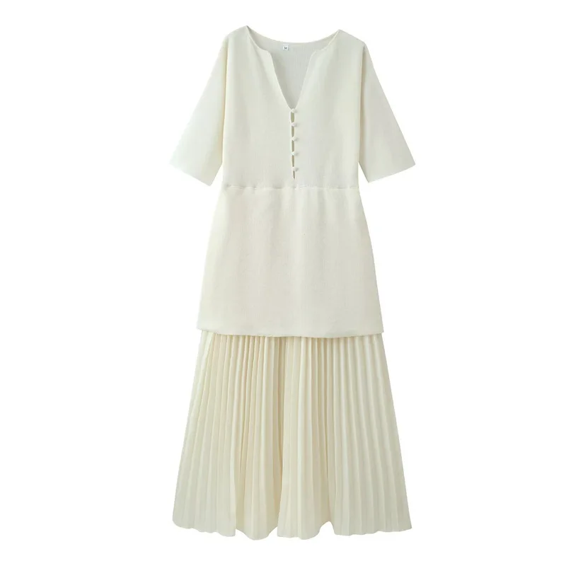 Withered European And American Style Two-color Knitted Patchwork Pleated Short Sleeved V-neck Dress Elegant Party Dresses
Withered European And American Style Two-color Knitted Patchwork Pleated Short Sleeved V-neck Dress Elegant Party Dresses