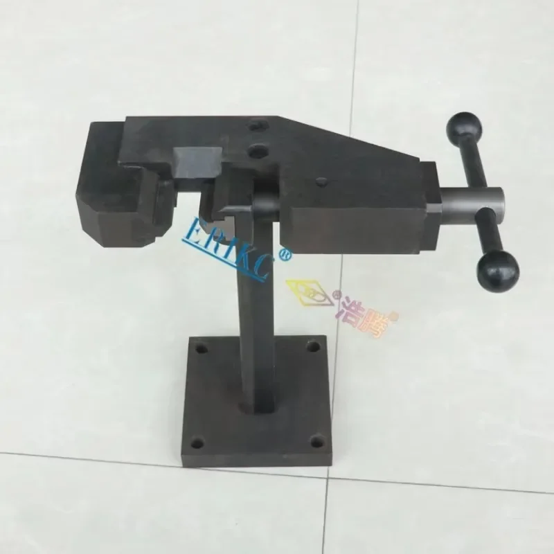 Common Rail Diesel Injector Universal Disassembly and Assembly Rack Tool Injector E1024005 General Clamping Rack 
Common Rail Diesel Injector Universal Disassembly and Assembly Rack Tool Injector E1024005 General Clamping Rack