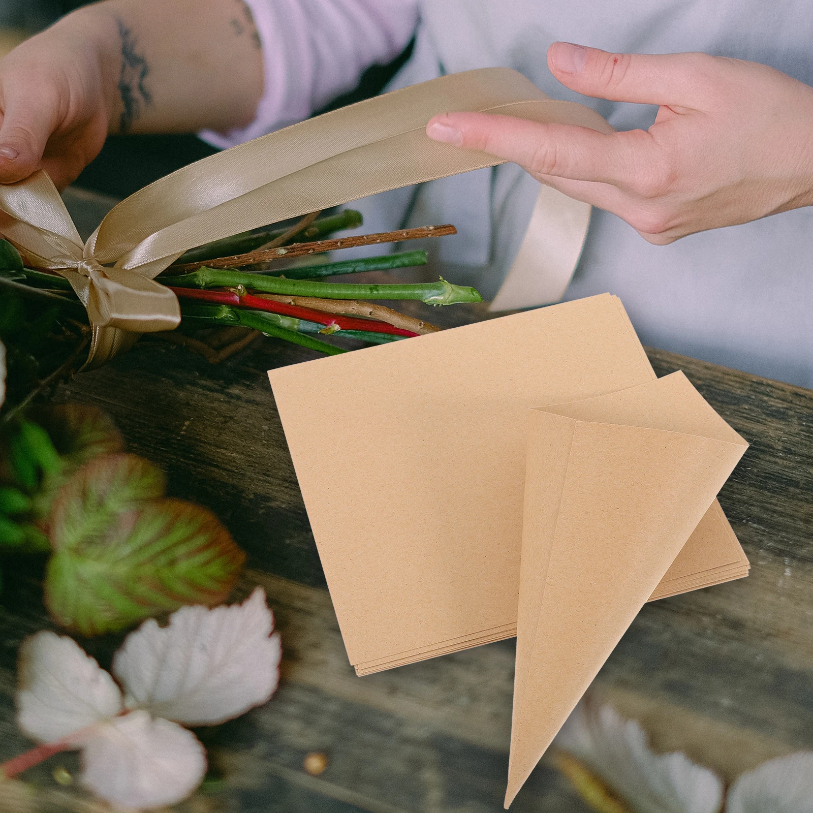 50 Pcs Paper Fountain Small Cones for Wedding Confetti Ready Made Petal Flower Petals Dried Holder
50 Pcs Paper Fountain Small Cones for Wedding Confetti Ready Made Petal Flower Petals Dried Holder