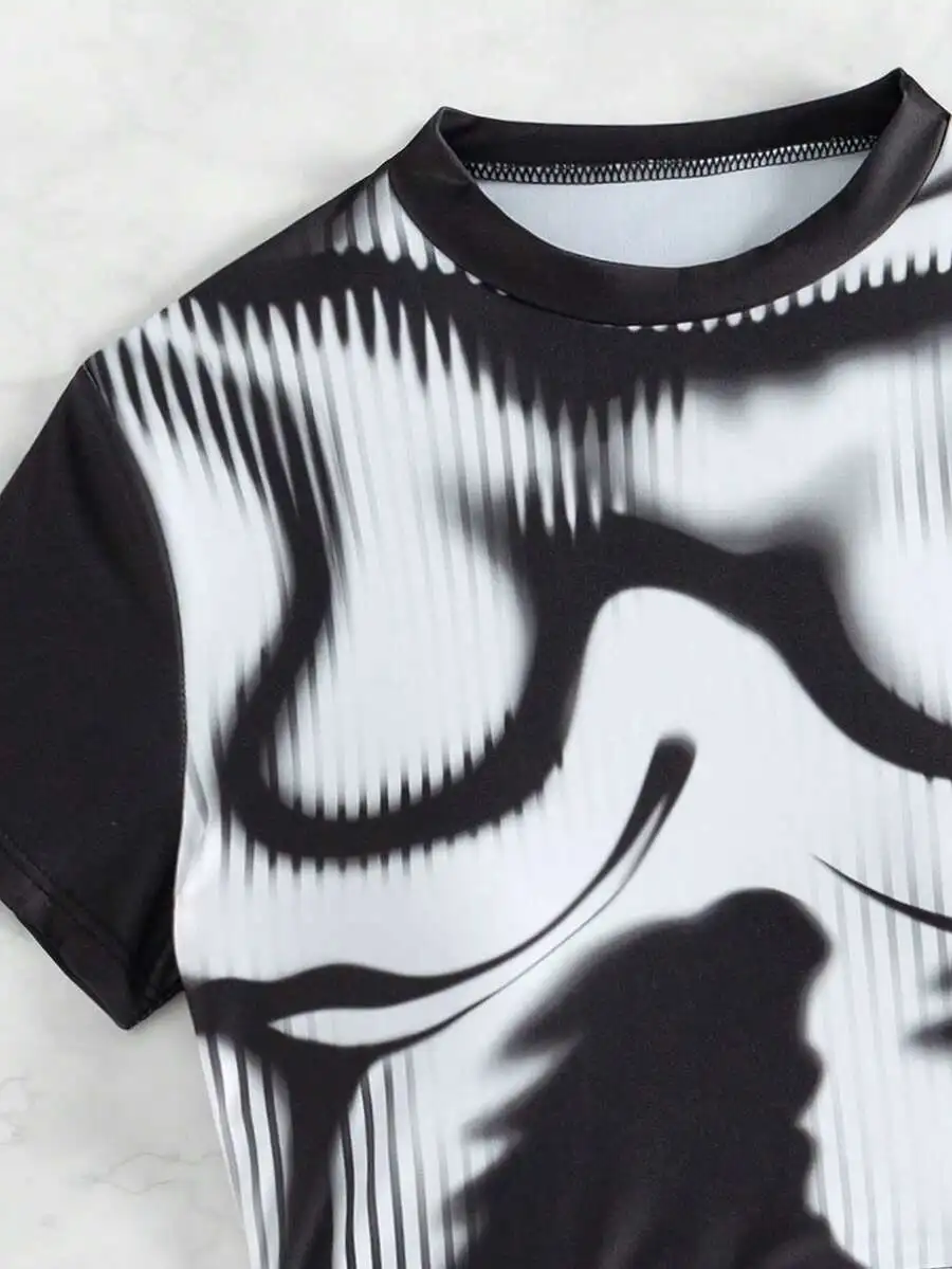 Abstract Print Swim Top For Summer Beach Vacation
Abstract Print Swim Top For Summer Beach Vacation