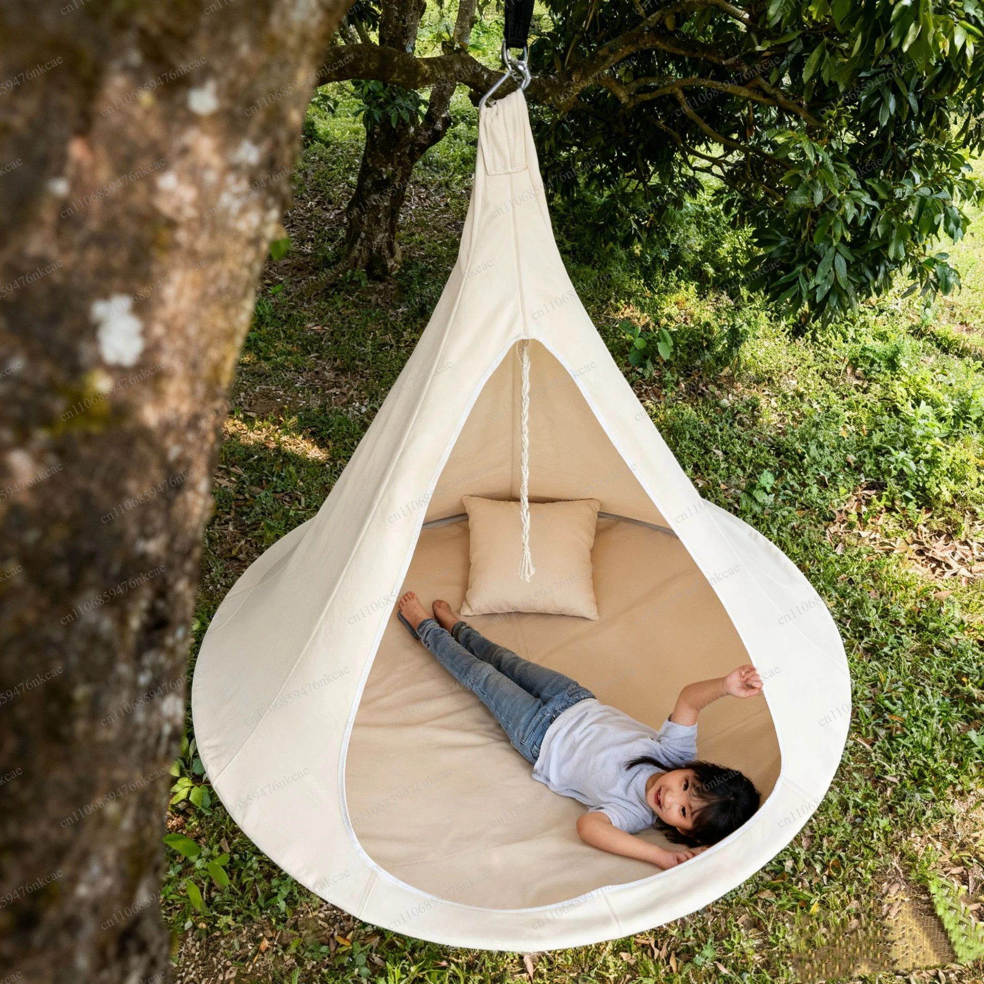 Hammock Swing Outdoor Swing Hammock Self-driving Tour Leisure Hanging Chair, Camp Swing Sky Tent
Hammock Swing Outdoor Swing Hammock Self-driving Tour Leisure Hanging Chair, Camp Swing Sky Tent