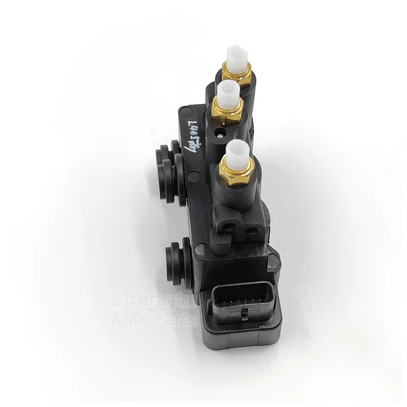 Front Air Suspension Solenoid Valve Block for Range Rover Sport LM L494 L405 Land Rover Defender VELAR L560 LR037081 LR070245
Front Air Suspension Solenoid Valve Block for Range Rover Sport LM L494 L405 Land Rover Defender VELAR L560 LR037081 LR070245