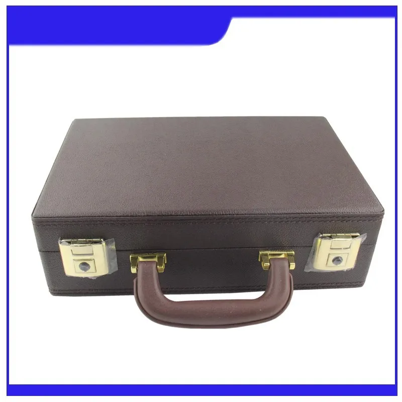 1pcs B-flat clarinet, clarinet box, Buffy clarinet, leather wooden box, Buffy box, clarinet bag 
1pcs B-flat clarinet, clarinet box, Buffy clarinet, leather wooden box, Buffy box, clarinet bag