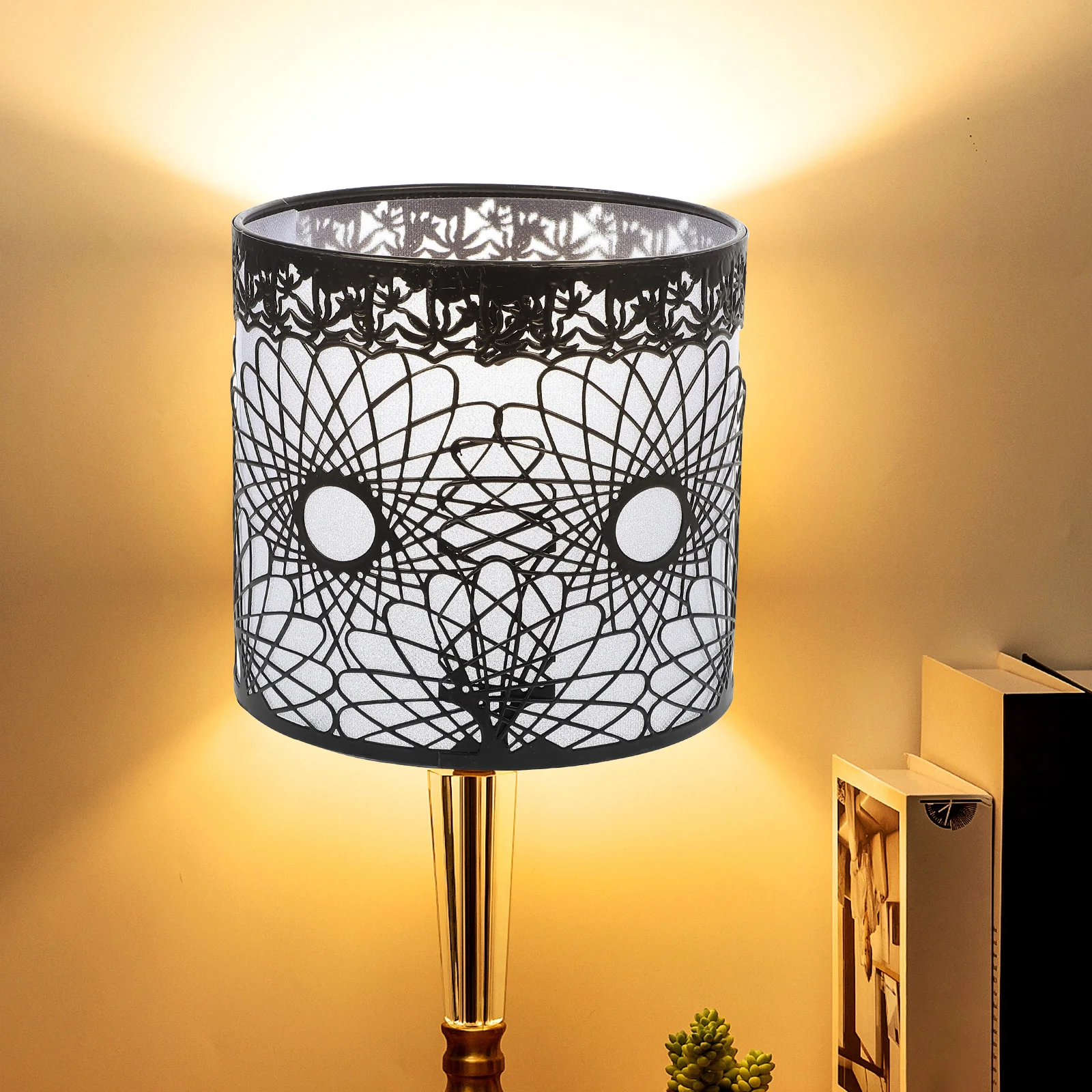 Iron Lampshade Cover Hollow Light Shades for Floor Table Tabletop Pendant Large White Lamp Shades Home Store Dorm Hotel Decor
Iron Lampshade Cover Hollow Light Shades for Floor Table Tabletop Pendant Large White Lamp Shades Home Store Dorm Hotel Decor