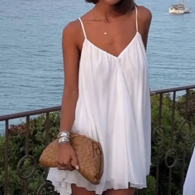 2025 Women's Wear Style Solid Color V-neck Bareback Loose Strap Short Spring Dress
2025 Women's Wear Style Solid Color V-neck Bareback Loose Strap Short Spring Dress