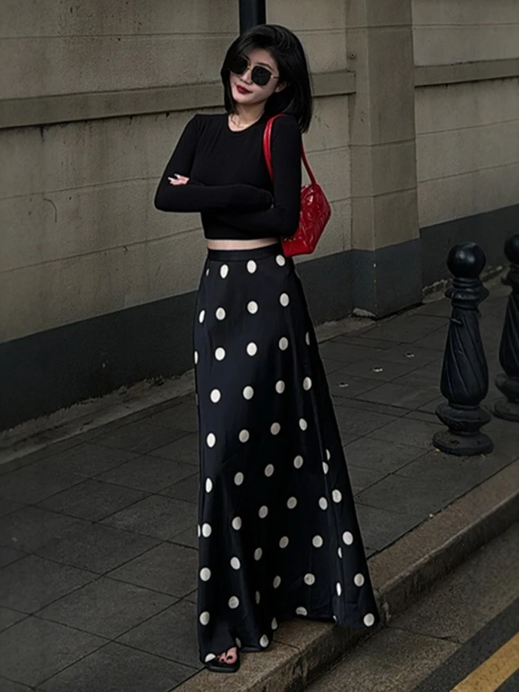 Retro Black Polka Dot High Waist Half Skirt Women's Summer Design Slimming Versatile A-Line Long Skirt Commute Korean Style
Retro Black Polka Dot High Waist Half Skirt Women's Summer Design Slimming Versatile A-Line Long Skirt Commute Korean Style