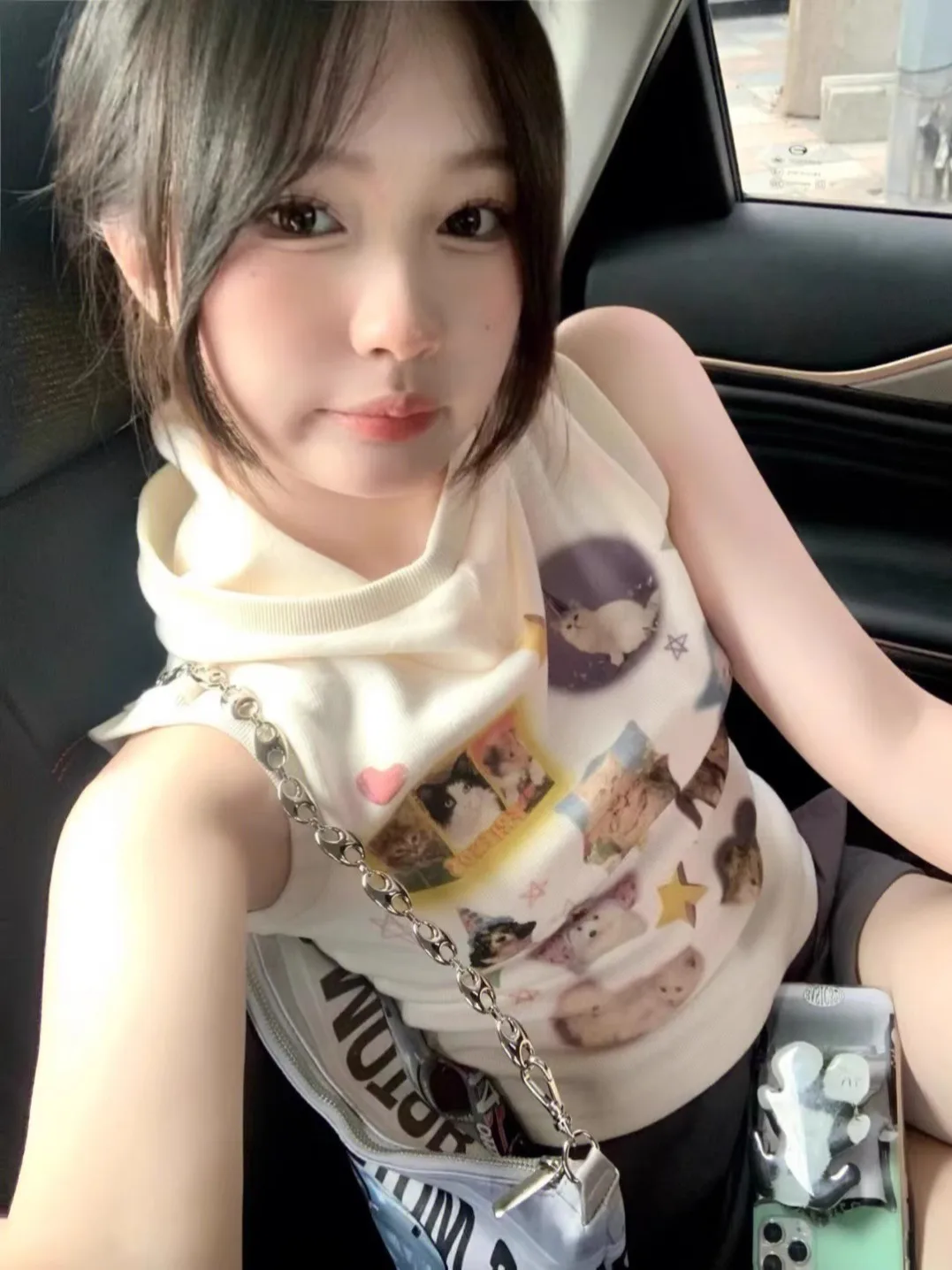 Summer New Tank Top Women's Sweet Cool Style Sleeveless T-shirt Short sleeved Top Hooded Women
Summer New Tank Top Women's Sweet Cool Style Sleeveless T-shirt Short sleeved Top Hooded Women