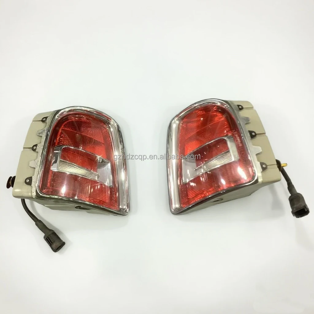 High Quality Original Second-hand Suitable for Rolls Royce Phantom LED Rear Brake Taillight Assembly 
High Quality Original Second-hand Suitable for Rolls Royce Phantom LED Rear Brake Taillight Assembly