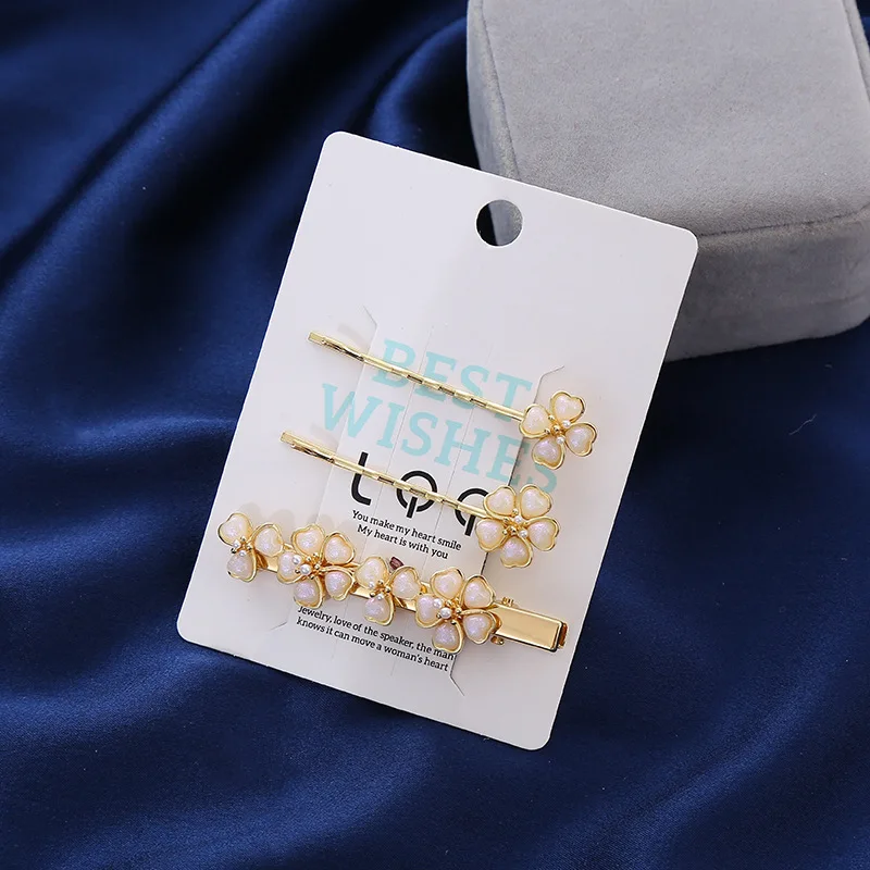 Stylish Acetate Flower Side Clip No Crease Hair Accessory for Women Retro Sweet Everyday Wear Sturdy Premium Quality
Stylish Acetate Flower Side Clip No Crease Hair Accessory for Women Retro Sweet Everyday Wear Sturdy Premium Quality