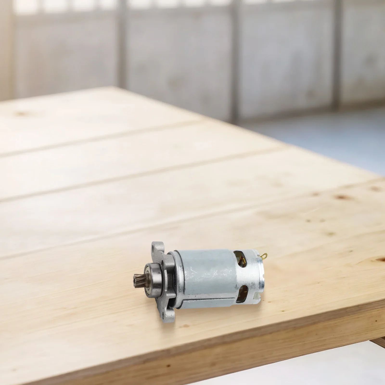 550 Rotor Electric Saber Saw Metal Construction Powerful Performance 21V Battery Operated 8 Teeth Design Easy To Handle
550 Rotor Electric Saber Saw Metal Construction Powerful Performance 21V Battery Operated 8 Teeth Design Easy To Handle