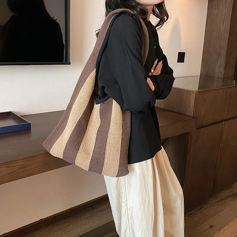 Striped Knitted Women's Bag 2023 Weave Knit Eco Bag Korean Open Shopping Hobo Y2K Crochet Rope Shoulder Bag Knitting Handbag Ins
Striped Knitted Women's Bag 2023 Weave Knit Eco Bag Korean Open Shopping Hobo Y2K Crochet Rope Shoulder Bag Knitting Handbag Ins