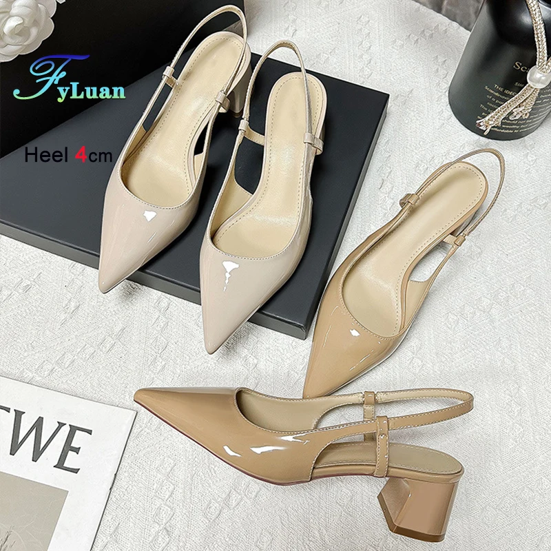 2025 New Medium Heel Woman 4cm Sandals Shallow Mouth Glossy Closed Toe Sandals One Word Buckle Temperament Summer Outdoor Shoes
2025 New Medium Heel Woman 4cm Sandals Shallow Mouth Glossy Closed Toe Sandals One Word Buckle Temperament Summer Outdoor Shoes
