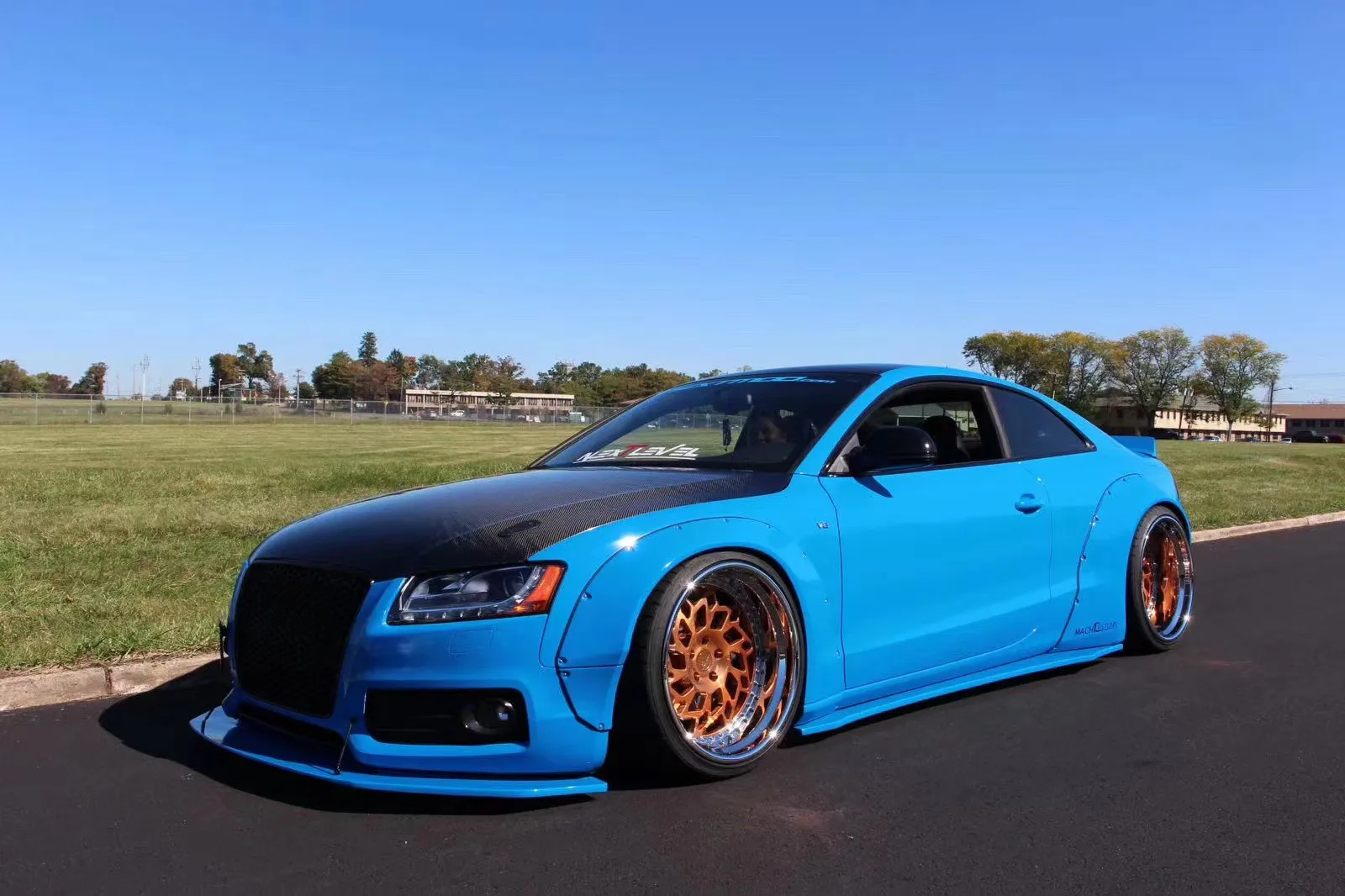 Подходит для FPR Материал Audi A5 Body Kit Обновление LB Стиль Передняя губа Диффузор Спойлер Широкий корпус
Подходит для FPR Материал Audi A5 Body Kit Обновление LB Стиль Передняя губа Диффузор Спойлер Широкий корпус