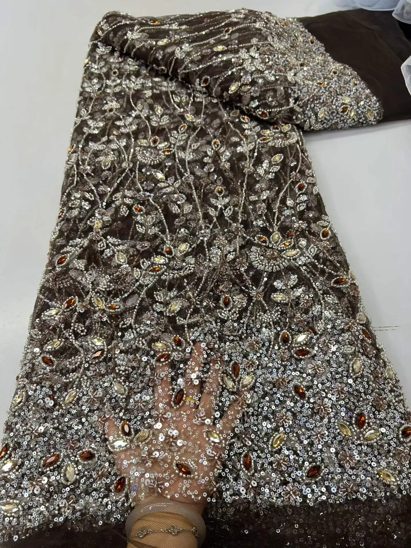 Luxury African Sequins Beaded Lace Fabric for Bridal Wedding Groom High Quality Stones Nigerian French Tulle Embroidery Sewing
Luxury African Sequins Beaded Lace Fabric for Bridal Wedding Groom High Quality Stones Nigerian French Tulle Embroidery Sewing