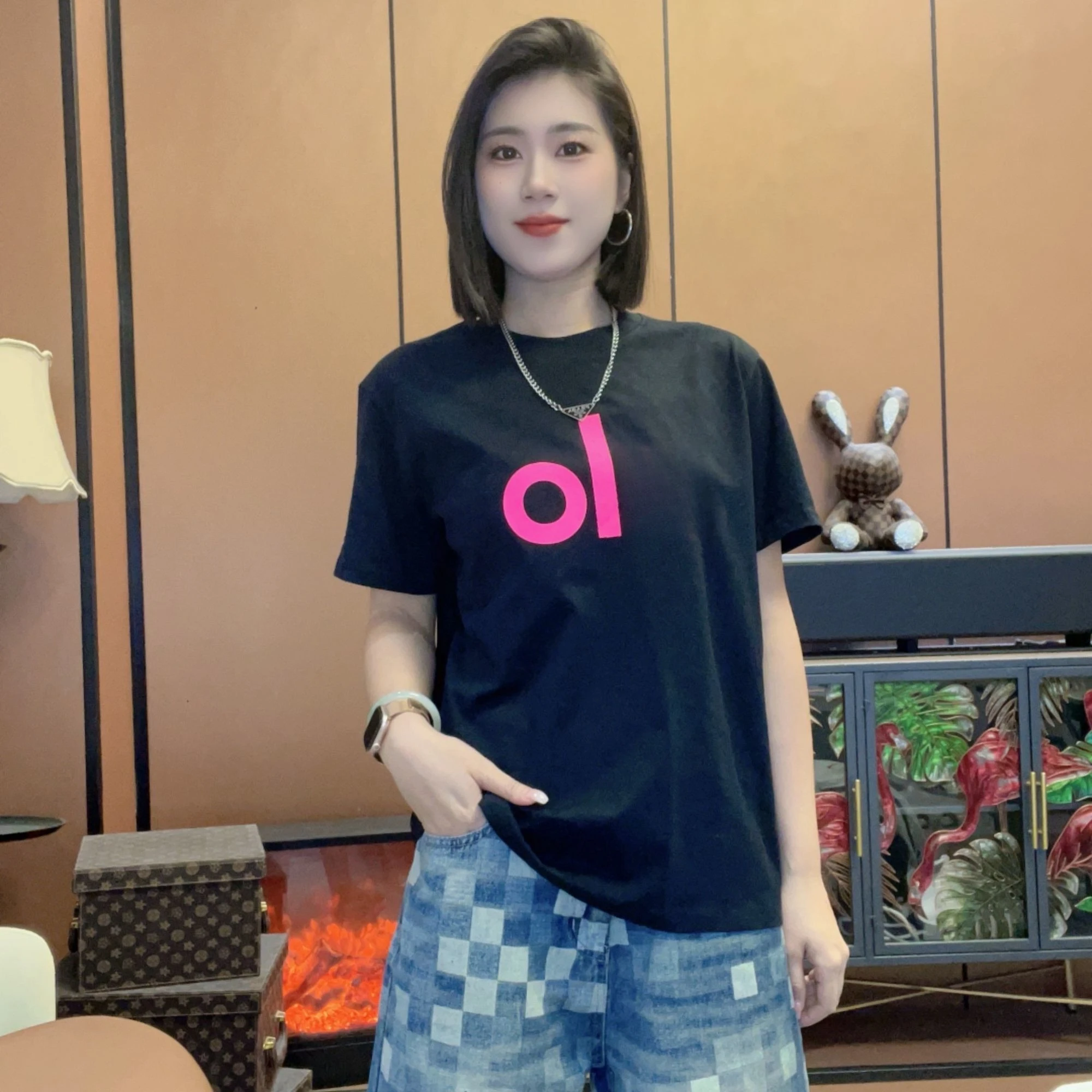 2025 Été Artisanat Pur Coton Impression Hommes Et Femmes M (22) Décontracté À Manches Courtes Polyvalent
2025 Été Artisanat Pur Coton Impression Hommes Et Femmes M (22) Décontracté À Manches Courtes Polyvalent