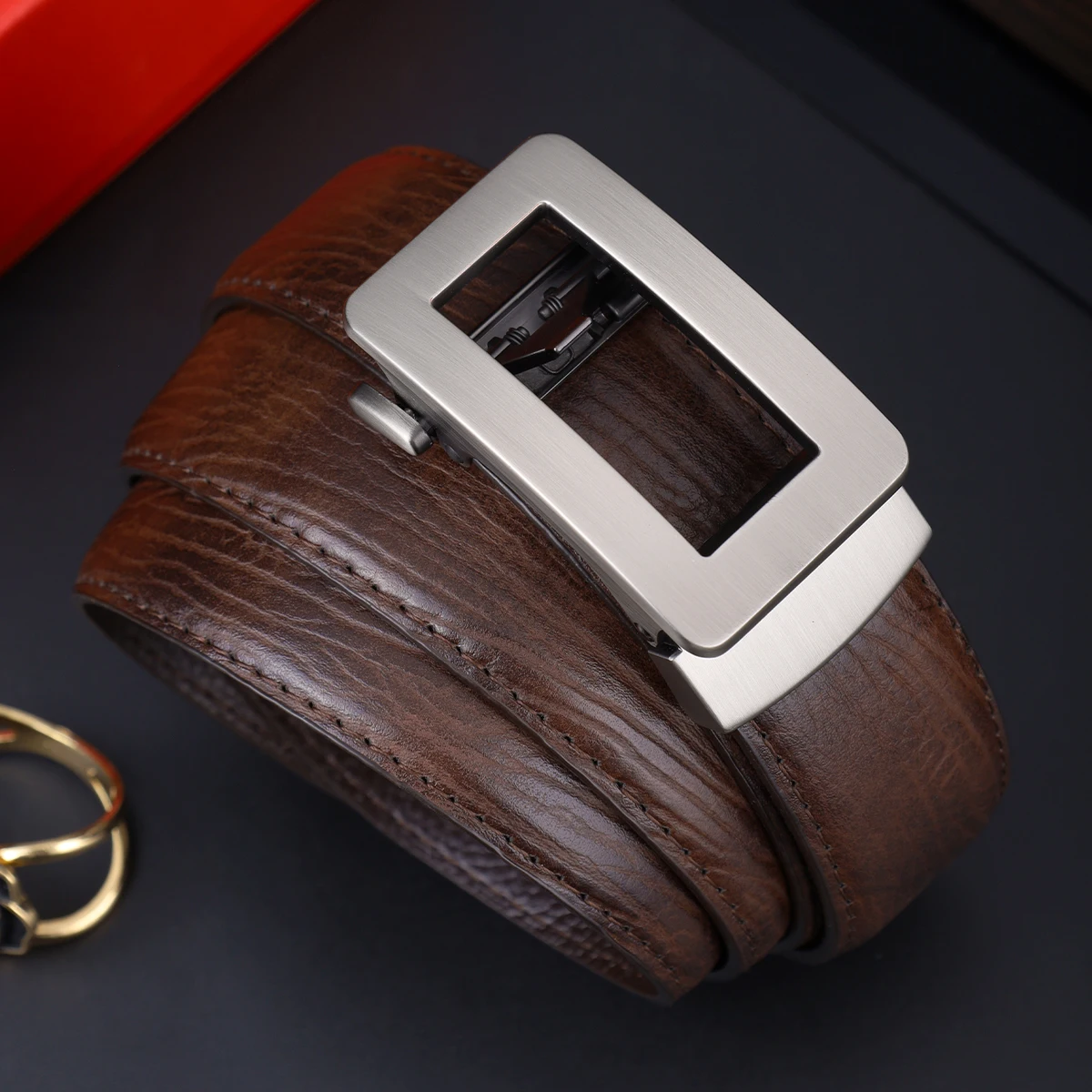 New trendy fashion belt, versatile business belt, daily wear for suit pants and jeans belt
New trendy fashion belt, versatile business belt, daily wear for suit pants and jeans belt