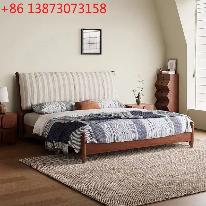 Medieval style solid wood bed master bedroom high-end atmosphere 1.8 meters double bed backrest pad soft bag soft bed
Medieval style solid wood bed master bedroom high-end atmosphere 1.8 meters double bed backrest pad soft bag soft bed