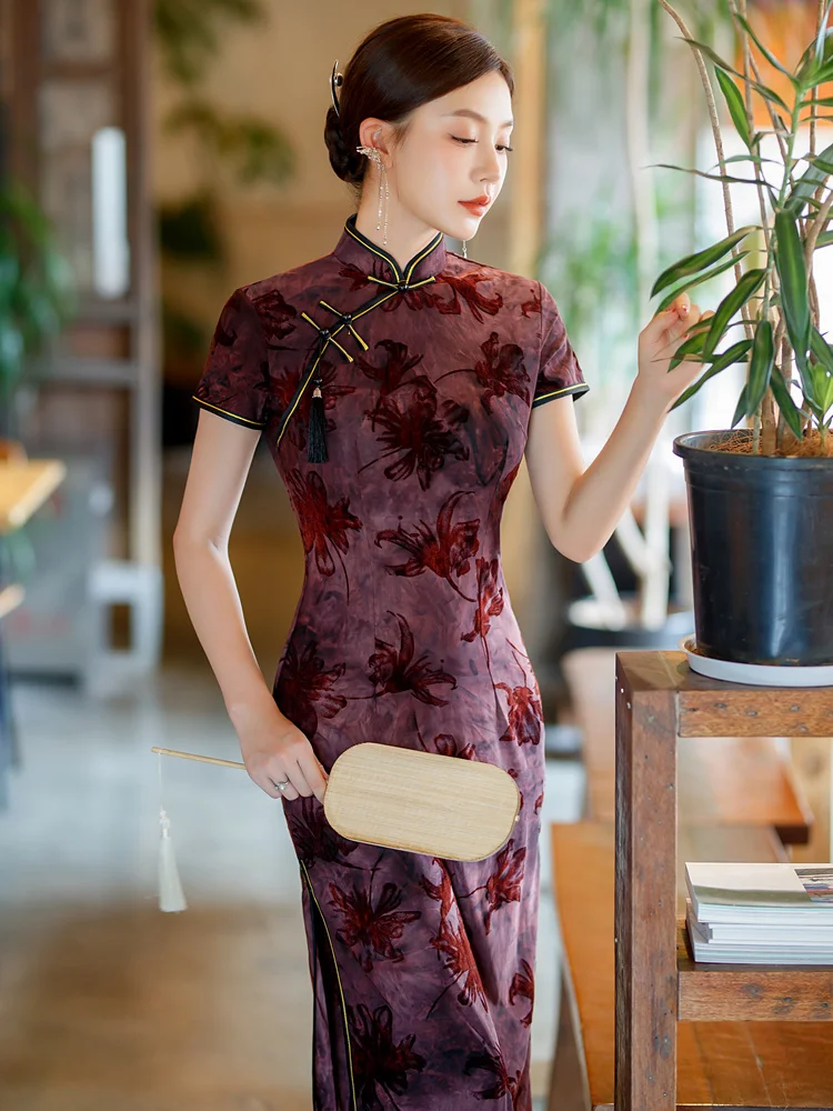 Улучшенное платье Ele Long в ретро-стиле с цветочным узором для повседневной носки, для женщин среднего возраста, с низким разрезом, коротким рукавом, из полиэстера
Улучшенное платье Ele Long в ретро-стиле с цветочным узором для повседневной носки, для женщин среднего возраста, с низким разрезом, коротким рукавом, из полиэстера