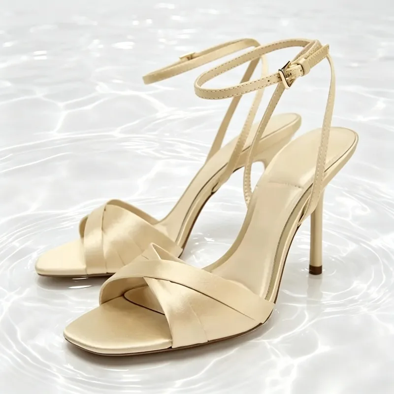 Luxury Satin Designer Sandals for Women Sexy Open Toe Ankle Strap Thin High Heels Elegant Banquet Wedding Shoes Sandalias Mujer
Luxury Satin Designer Sandals for Women Sexy Open Toe Ankle Strap Thin High Heels Elegant Banquet Wedding Shoes Sandalias Mujer