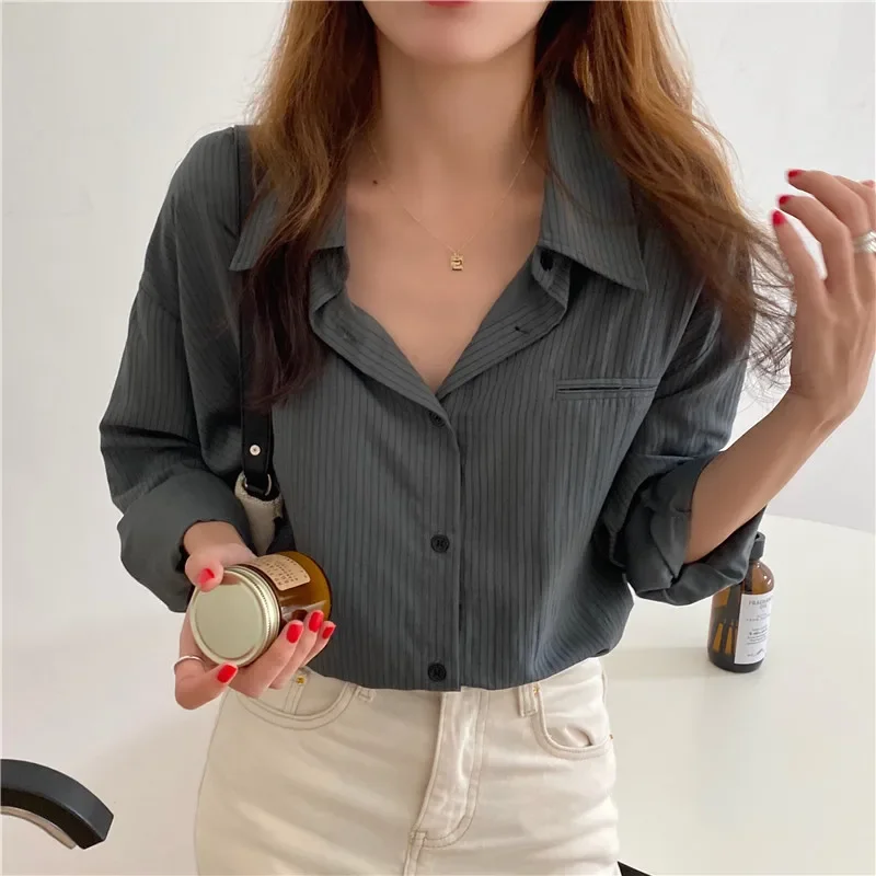Spring Vintage Striped Women's Blouses 2025 New Long Sleeve Grey Korean Single Breasted Casual Loose Shirts Female
Spring Vintage Striped Women's Blouses 2025 New Long Sleeve Grey Korean Single Breasted Casual Loose Shirts Female