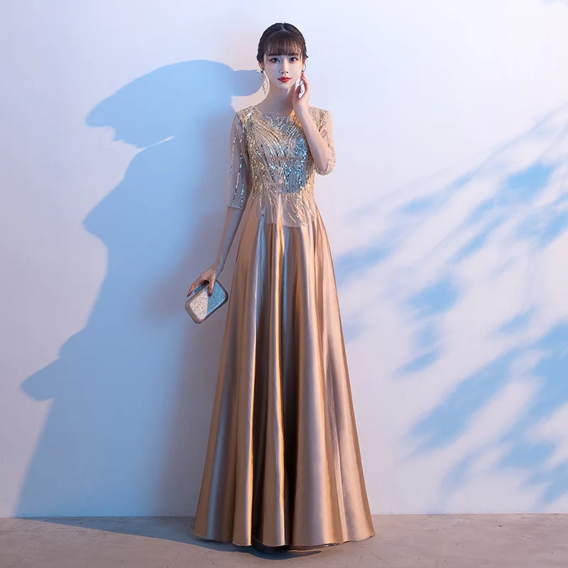 Длинное вечернее платье Ele для женщин, наряд для выступлений в хоре, сольного пения, для ведущих, для торжественных мероприятий, золотисто-красное, для выступлений с песнями
Длинное вечернее платье Ele для женщин, наряд для выступлений в хоре, сольного пения, для ведущих, для торжественных мероприятий, золотисто-красное, для выступлений с песнями