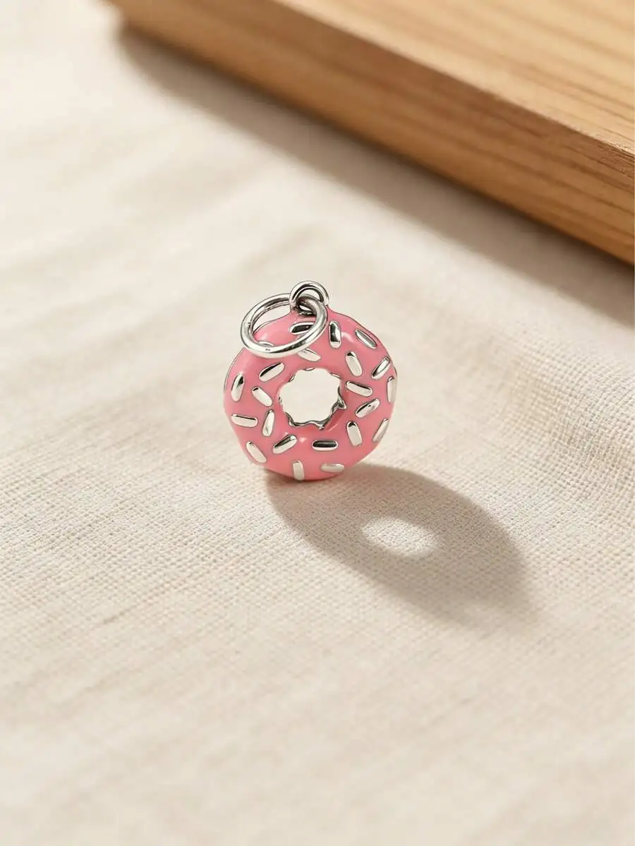 Pink Enamel Donut Charm Pendant For Women Jewelry DIY Accessory
Pink Enamel Donut Charm Pendant For Women Jewelry DIY Accessory