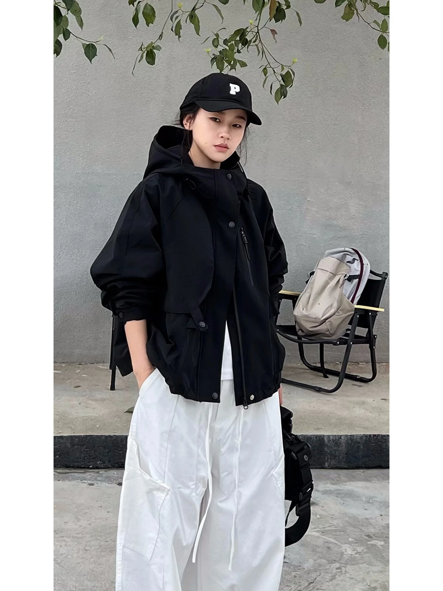 Black MAY MUZIYA Jacket Women's Short Style Simple Workwear Spring Autumn Hooded Nylon Fabric Zipper Closure Seven Sleeve
Black MAY MUZIYA Jacket Women's Short Style Simple Workwear Spring Autumn Hooded Nylon Fabric Zipper Closure Seven Sleeve