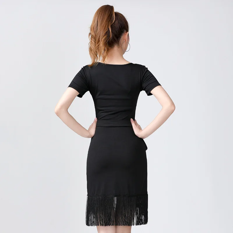 New style tassel dress for adult women Latin dance dance dress, practice performance costume, Chinese dance costume, short sleev
New style tassel dress for adult women Latin dance dance dress, practice performance costume, Chinese dance costume, short sleev