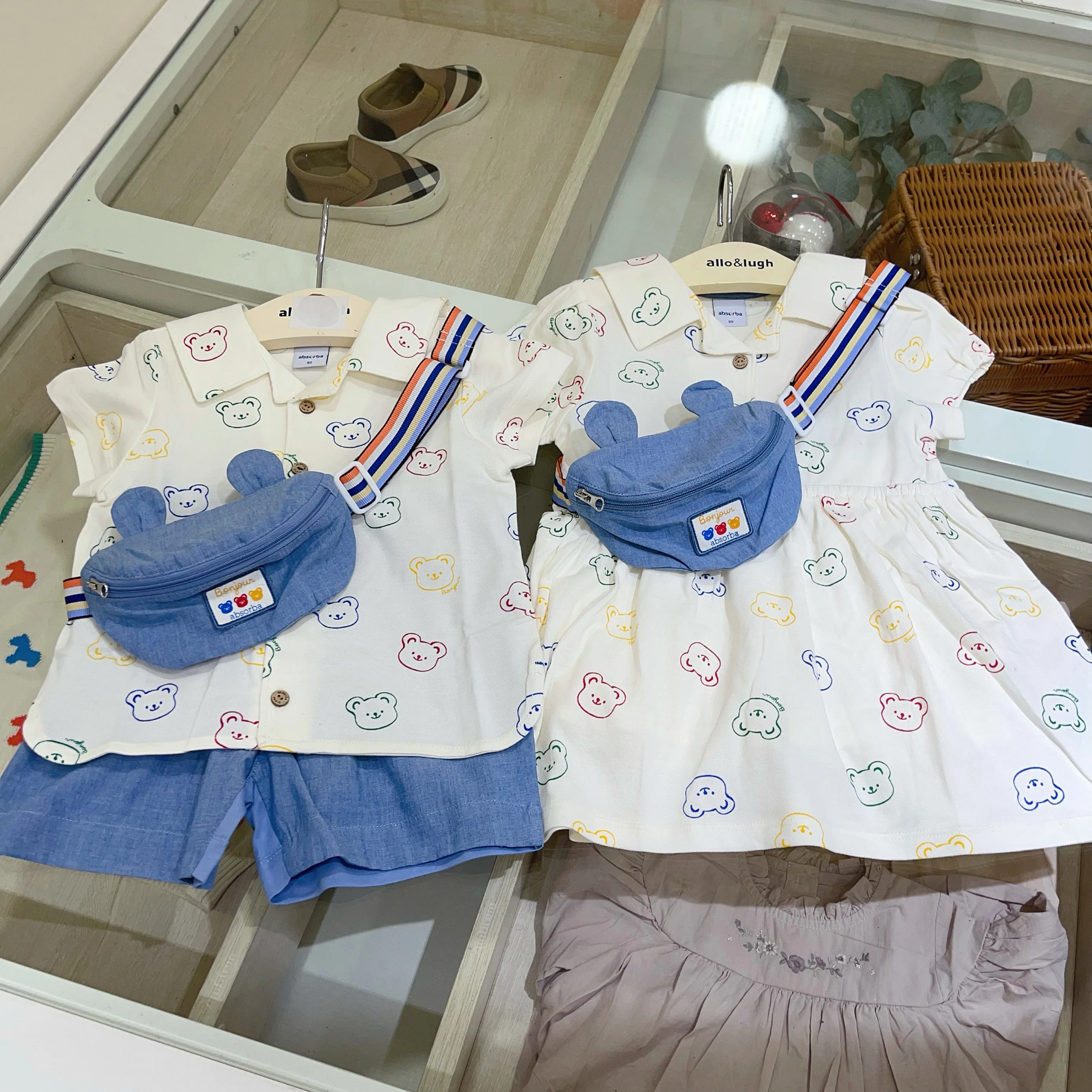 Summer New Cartoon Bear Brother Sister Set Kids' Navy Collar Crossbody Bag Unisex Children's Clothing Korean Style Cotton Suit
Summer New Cartoon Bear Brother Sister Set Kids' Navy Collar Crossbody Bag Unisex Children's Clothing Korean Style Cotton Suit
