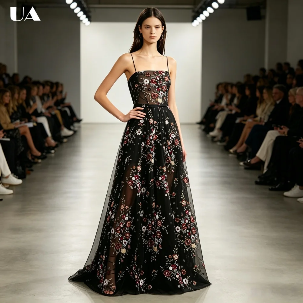 2026 New Exquisite A-line Embroidery Evening Dresses for Women, Fashionable Spaghetti Strap Prom Dress, Customized Party Dress
2026 New Exquisite A-line Embroidery Evening Dresses for Women, Fashionable Spaghetti Strap Prom Dress, Customized Party Dress