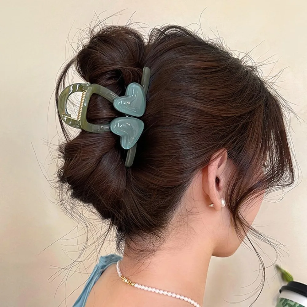 Fashion Transparent Heart Shark Clip Korean Style Waterproof Love Hair Claw Sweet Headwear Resin Shark Clip School
Fashion Transparent Heart Shark Clip Korean Style Waterproof Love Hair Claw Sweet Headwear Resin Shark Clip School