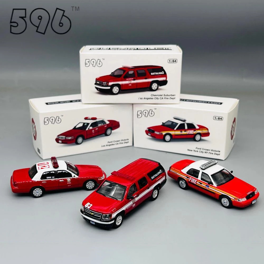 596 1:64 Crown Victoria Suburban Fire Station Alloy Car Diecasts & Toy Vehicles Car Model Miniature Scale Model Car For Children
596 1:64 Crown Victoria Suburban Fire Station Alloy Car Diecasts & Toy Vehicles Car Model Miniature Scale Model Car For Children