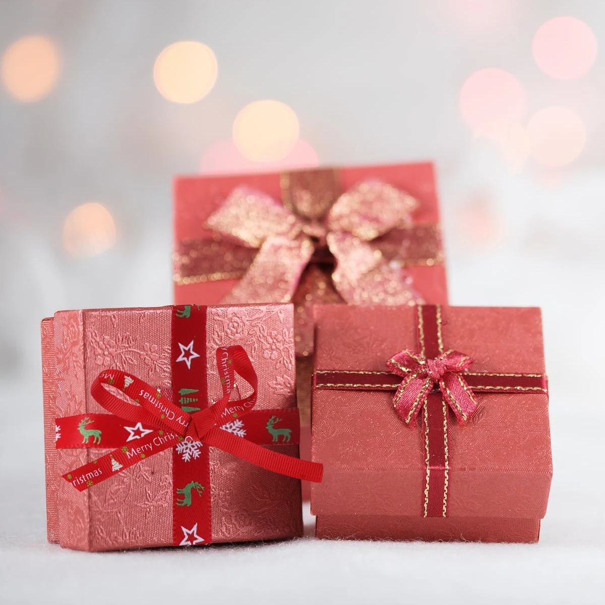 Christmas Printed Ribbon Decorative Wired Cloth Crafts DIY Ribbon for Present Wrapping Balloon Decoration Arts Project
Christmas Printed Ribbon Decorative Wired Cloth Crafts DIY Ribbon for Present Wrapping Balloon Decoration Arts Project