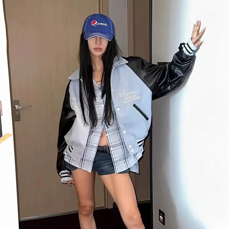 American Hip-Hop Contrasting Leather Jacket Women Spring Autumn New Retro Beads Loose Leather Splicing Shoulder Sleeve Jacket
American Hip-Hop Contrasting Leather Jacket Women Spring Autumn New Retro Beads Loose Leather Splicing Shoulder Sleeve Jacket