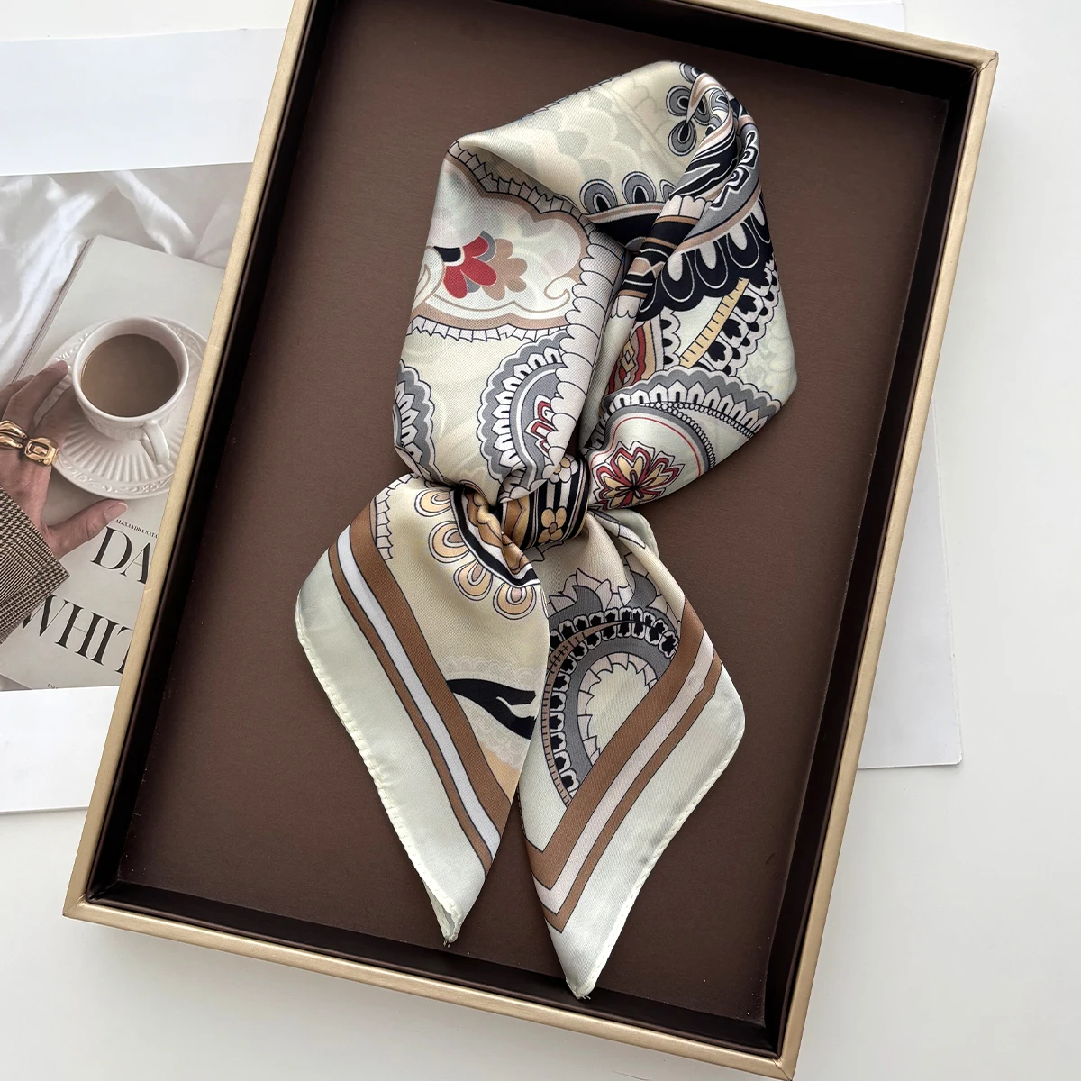 Retro Paisley Square Scarf Soft Satin Imitation Silk Scarves For Women Luxury Bandanas Hijab Neckerchief Elegant Shawl Wraps
Retro Paisley Square Scarf Soft Satin Imitation Silk Scarves For Women Luxury Bandanas Hijab Neckerchief Elegant Shawl Wraps
