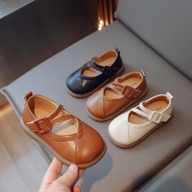 Girls Leather Shoes Fashion Design Toddlers Flats Sweet Princess Shoes Little Kids Soft Casual Flats Retro Children Party Shoes
Girls Leather Shoes Fashion Design Toddlers Flats Sweet Princess Shoes Little Kids Soft Casual Flats Retro Children Party Shoes