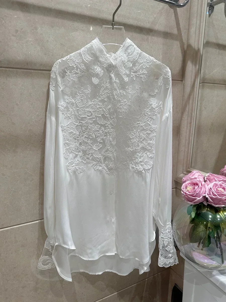 Hollow Out Lace Embroidery Women Blouse Top 2025 New Turn-down Collar Single Breasted Long Sleeve Fashion 100% Silk Shirt
Hollow Out Lace Embroidery Women Blouse Top 2025 New Turn-down Collar Single Breasted Long Sleeve Fashion 100% Silk Shirt