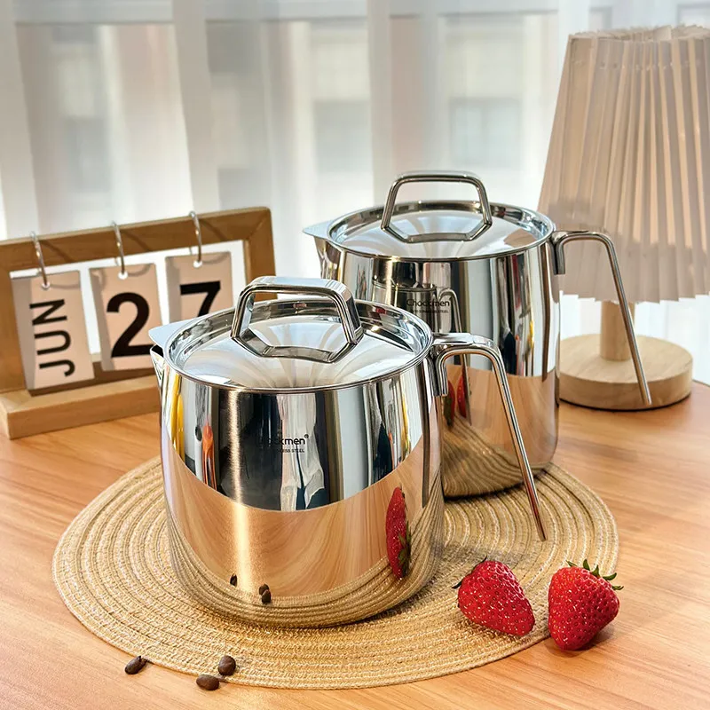 Stainless Steel Oil Filter & Storage Pot with Single Handle Large Capacity High-Temperature Resistant Lard Container for Kitchen
Stainless Steel Oil Filter & Storage Pot with Single Handle Large Capacity High-Temperature Resistant Lard Container for Kitchen