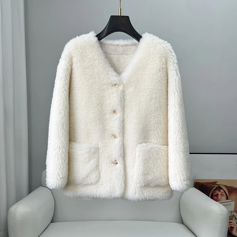 PUDI Women Genuine Sheep Shearing Design Soft Jacket Winter Warm Real Wool Fur Coat CT342
PUDI Women Genuine Sheep Shearing Design Soft Jacket Winter Warm Real Wool Fur Coat CT342