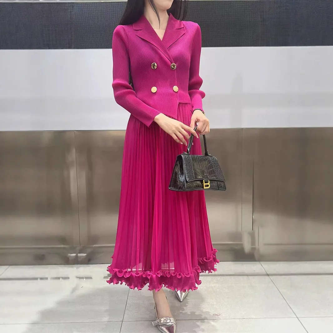Miyake Style Pleated Dress for Women 2025 New Solid Color Fake Two-piece Suit Collar Long Sleeve Loose Large Size Pleated Skirt
Miyake Style Pleated Dress for Women 2025 New Solid Color Fake Two-piece Suit Collar Long Sleeve Loose Large Size Pleated Skirt
