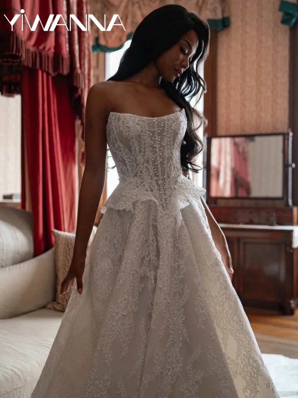 Dreamy Luxurious Pearls Wedding Dress Floor-length Strapless Lace Bridal Gown New Customized Illusion A-line Dresses For Bride
Dreamy Luxurious Pearls Wedding Dress Floor-length Strapless Lace Bridal Gown New Customized Illusion A-line Dresses For Bride