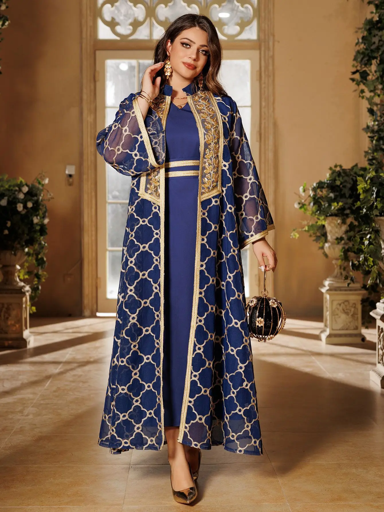 Ramadan Islamic Modest Abaya Set for Women Geometric Gold Embroidery Morocco Casual Stand Collar Long Robe Elegant Dubai Muslim
Ramadan Islamic Modest Abaya Set for Women Geometric Gold Embroidery Morocco Casual Stand Collar Long Robe Elegant Dubai Muslim