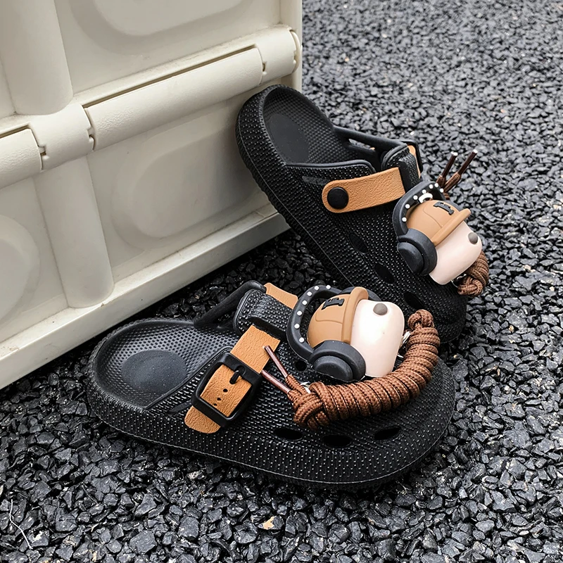 New Cute Dog-Shaped Children's Slippers, Breathable Soft-Soled Thick-Soled Outdoor Clogs, Summer Children's Shoes, Versatile Cool Slippers
New Cute Dog-Shaped Children's Slippers, Breathable Soft-Soled Thick-Soled Outdoor Clogs, Summer Children's Shoes, Versatile Cool Slippers