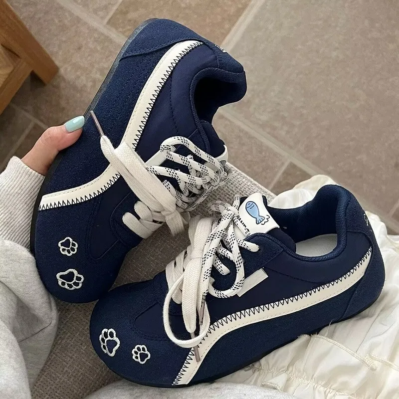 Women's German Training Sneakers Synthetic Leather Upper Paw Print Low Top Lace Up Korean Style Casual Sport Shoes Spring 2026
Women's German Training Sneakers Synthetic Leather Upper Paw Print Low Top Lace Up Korean Style Casual Sport Shoes Spring 2026