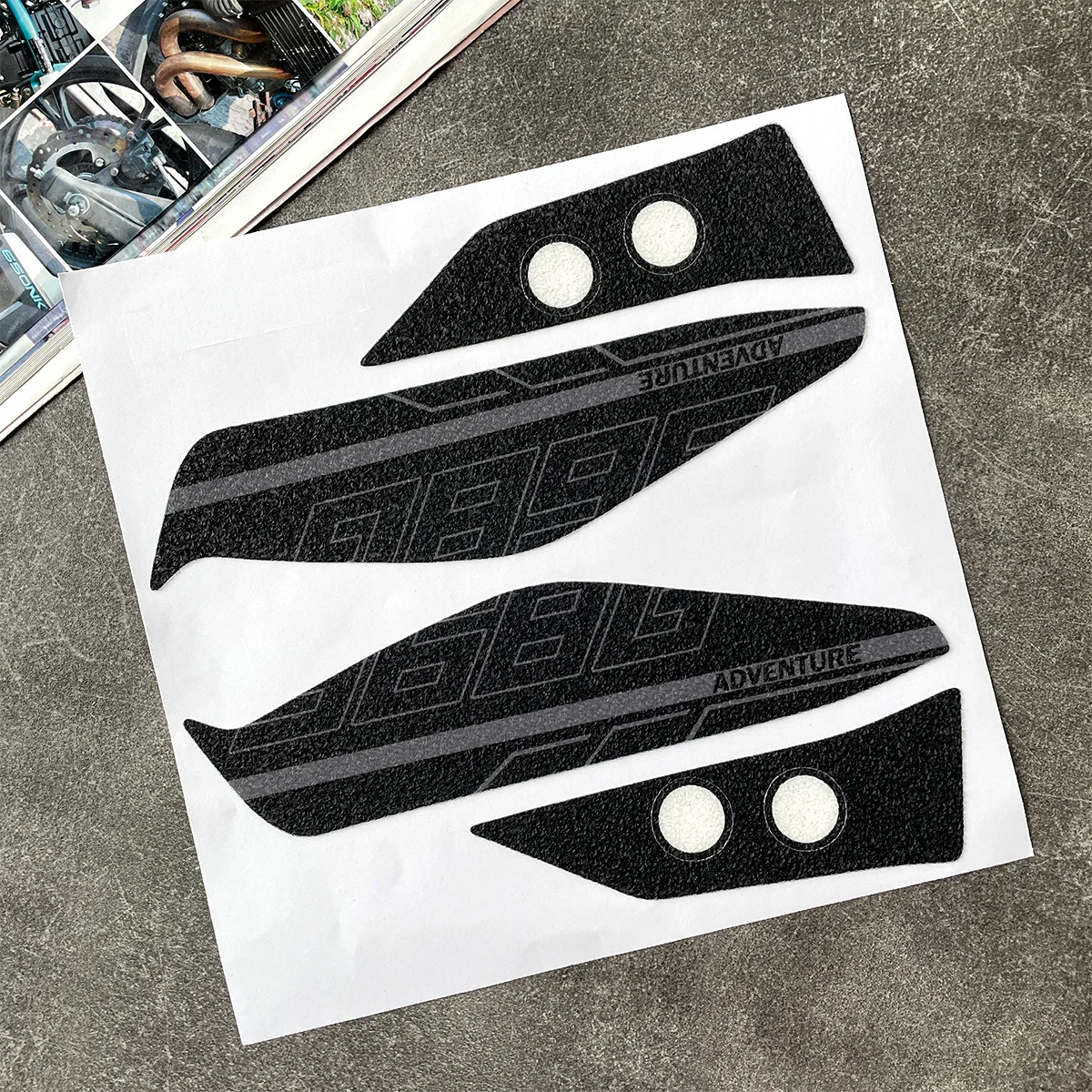 1Set 368G 2025 Motorcycle Hand Guard Non-Slip Vinyl Stickers, Handlebar Protection Decor Decals
1Set 368G 2025 Motorcycle Hand Guard Non-Slip Vinyl Stickers, Handlebar Protection Decor Decals