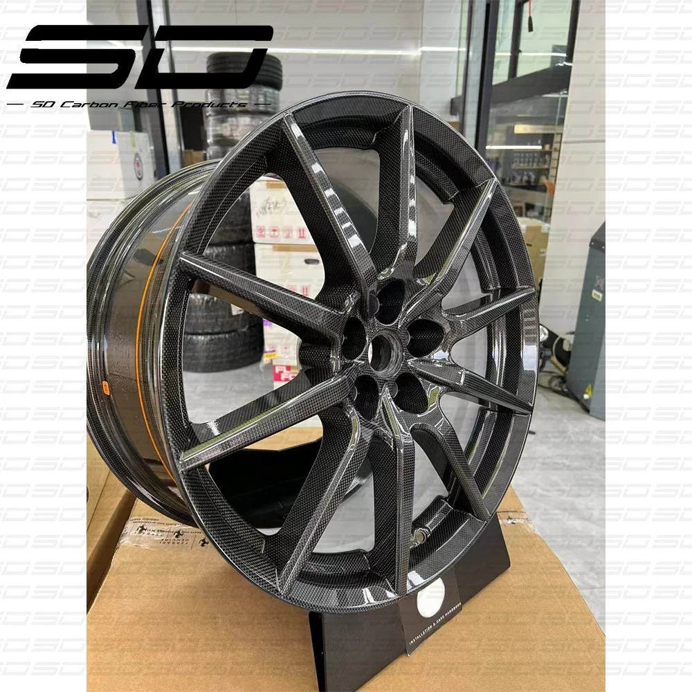 High Quality Forged Alloy Carbon Wheel Rims for Ferrari All Series Cars Factory Direct Sales
High Quality Forged Alloy Carbon Wheel Rims for Ferrari All Series Cars Factory Direct Sales