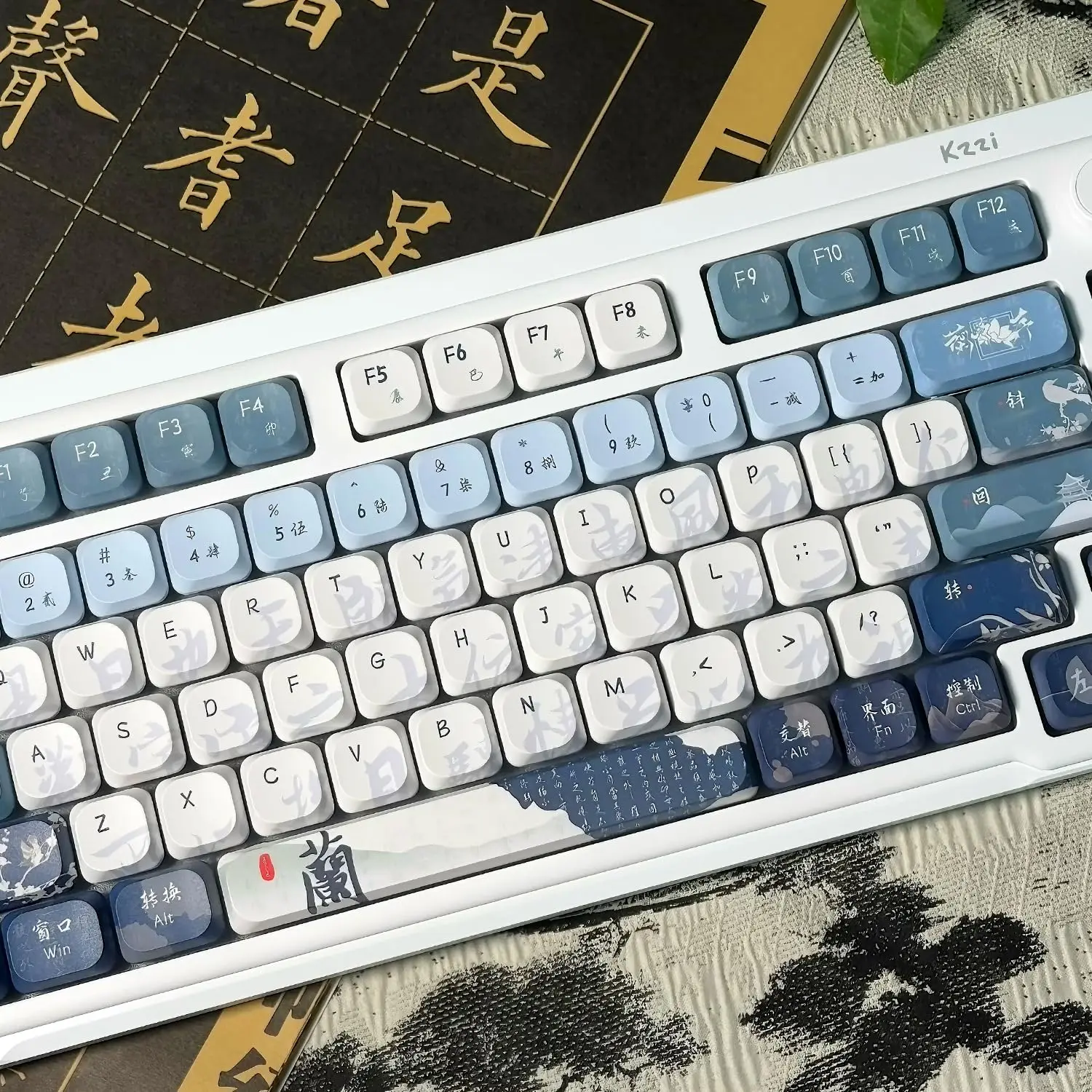 120-клавишные низкопрофильные колпачки для клавиш с чернильной промывкой и китайскими иероглифами, сублимационные колпачки для клавиш из ПБТ для механической клавиатуры MX Switch
120-клавишные низкопрофильные колпачки для клавиш с чернильной промывкой и китайскими иероглифами, сублимационные колпачки для клавиш из ПБТ для механической клавиатуры MX Switch