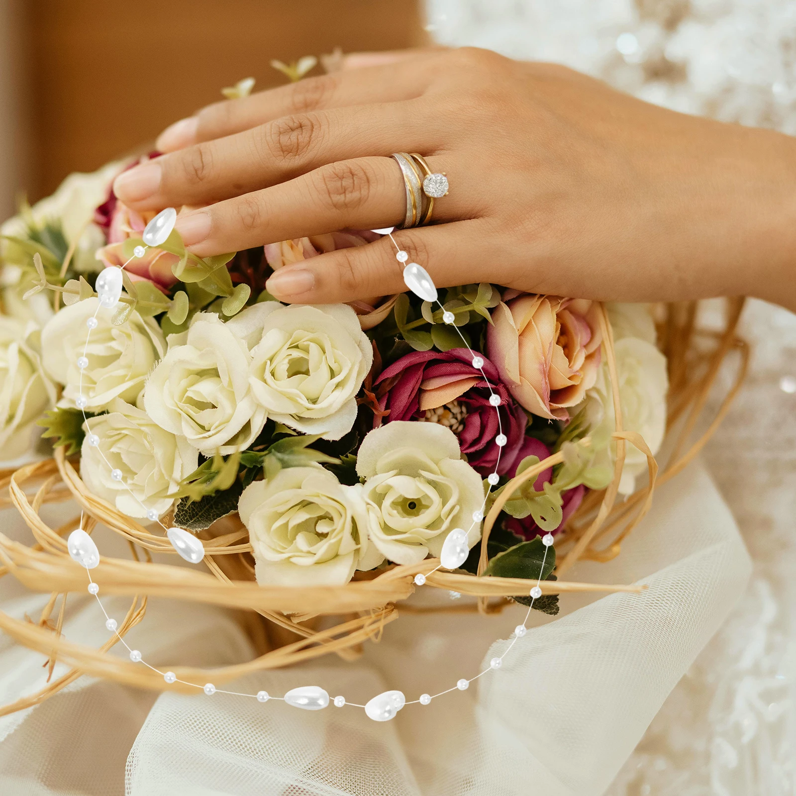 Fishing Line Bead Heart-Shaped White Craft Decoration Diy Party Wedding Bouquet Ornament Garlands Bead String Fake Garland White
Fishing Line Bead Heart-Shaped White Craft Decoration Diy Party Wedding Bouquet Ornament Garlands Bead String Fake Garland White